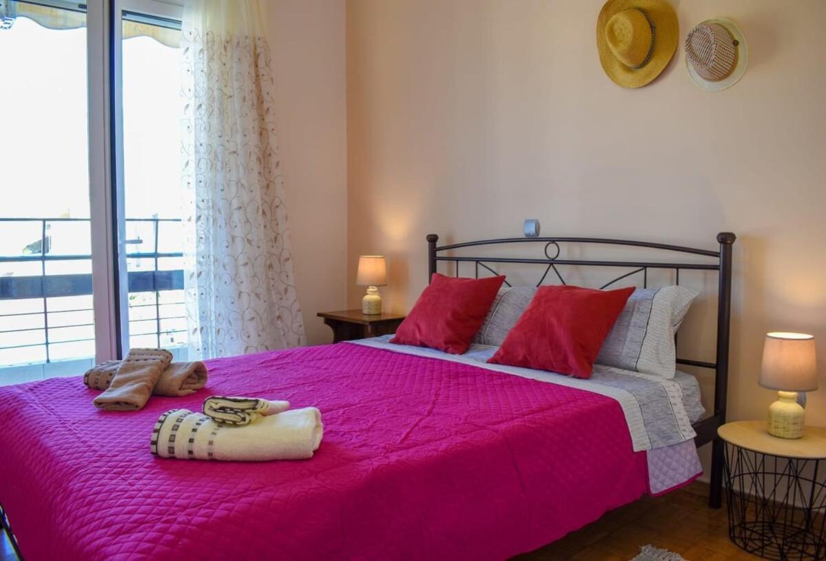 Villa Cozy Flat On The Main Square, 10Min To The Sea Kalamata Esterno foto
